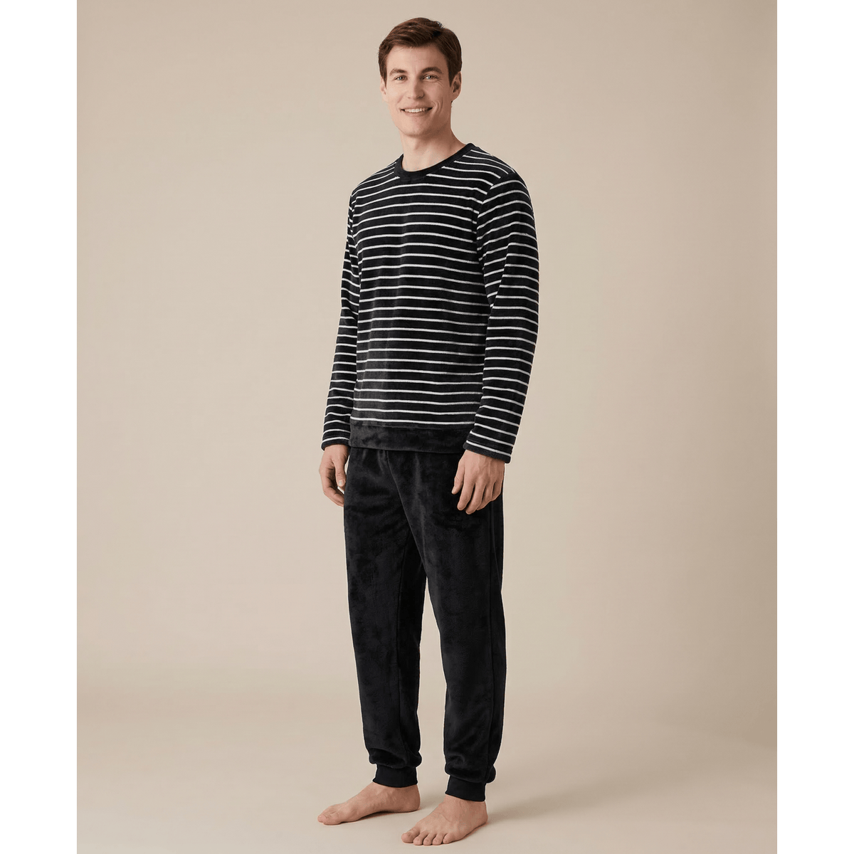 Ensemble de pyjama homme noir et gris – Confort et style à découvrir