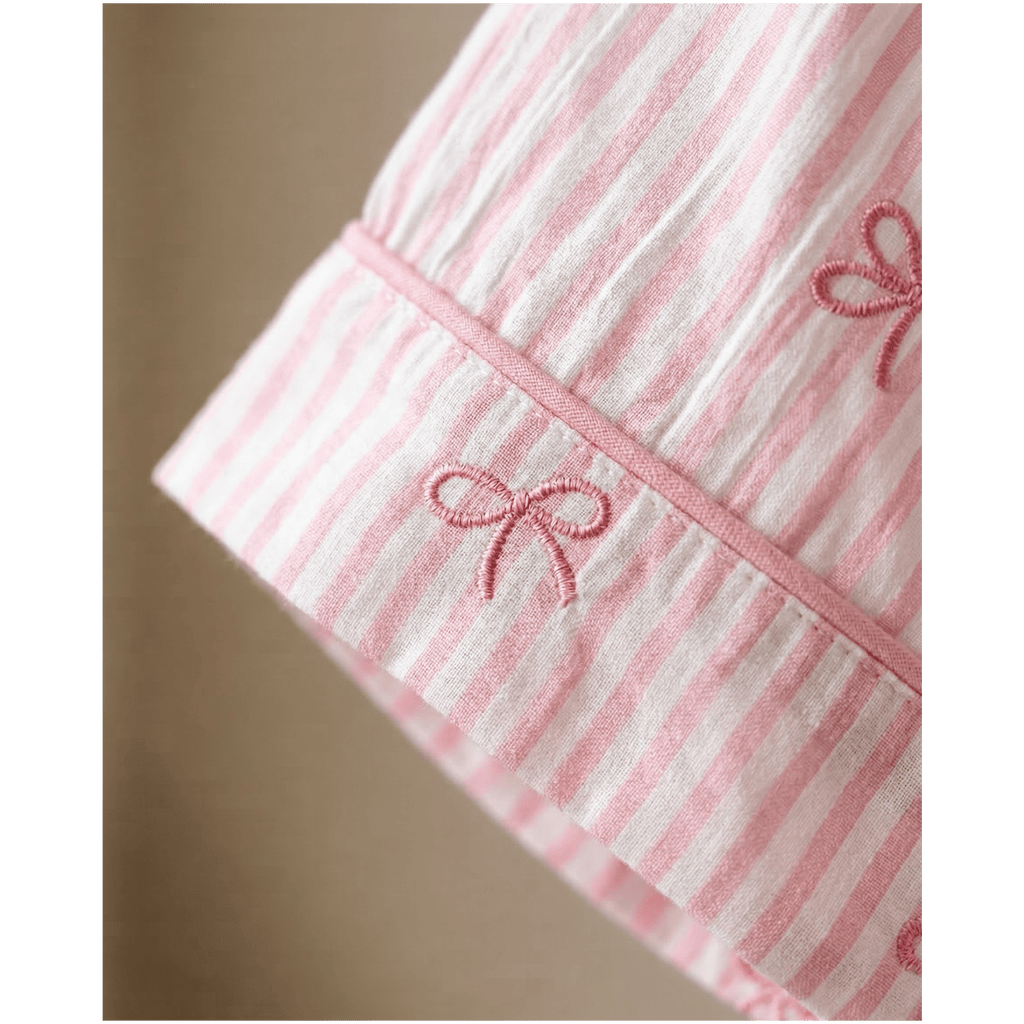 Ensemble de pyjama rose à motif – Confort élégant à découvrir