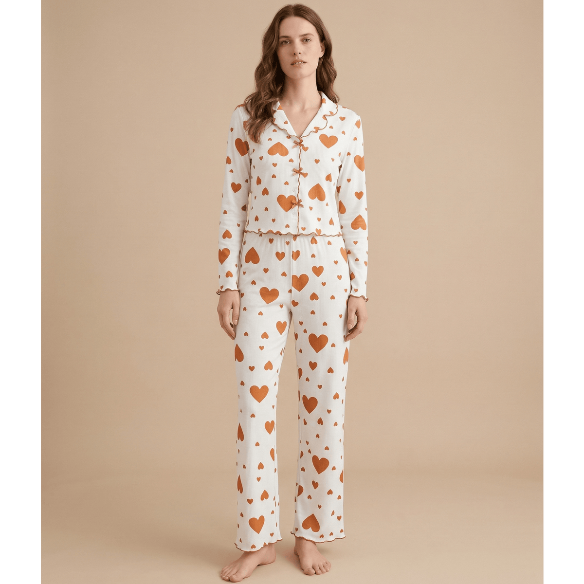Ensemble pyjama femme coeurs en coton – Confort Douillet & Style UniqueEnsemble pyjama femme coeurs en coton doux et confortable, parfait pour vos nuits. Découvrez notre collection et craquez pour le style et la qualité.