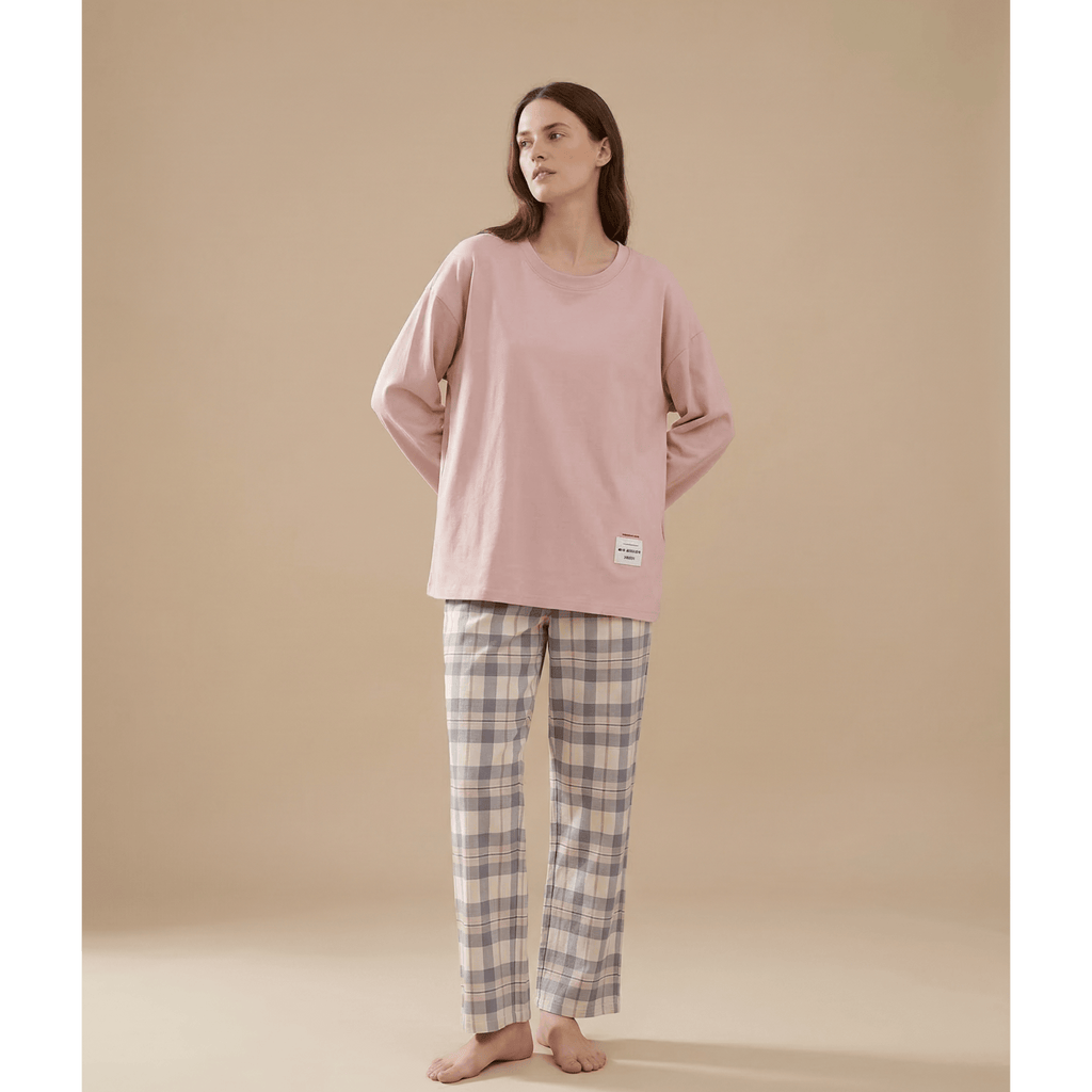 Ensemble pyjama femme oversize : Confort absolu & style irrésistible