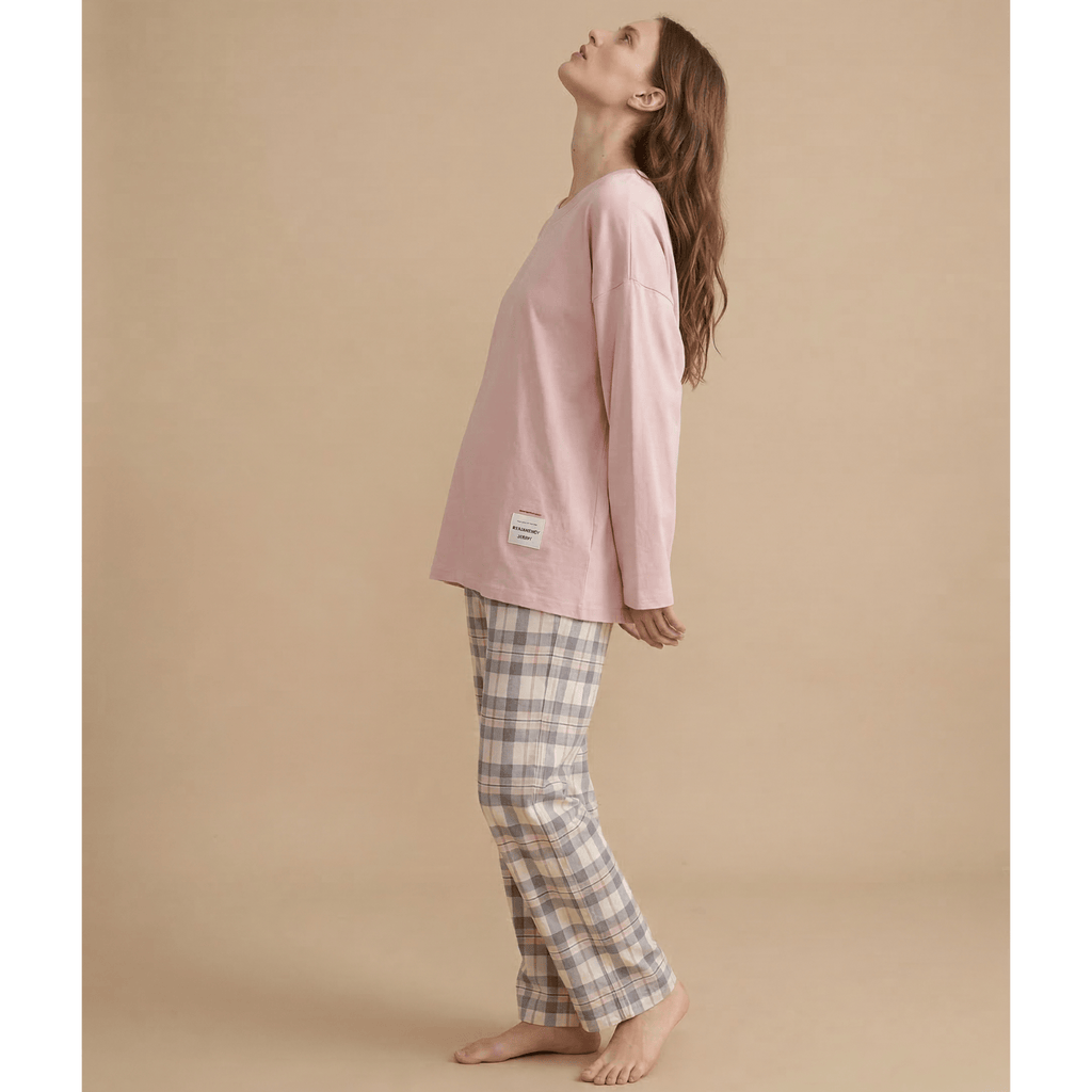 Ensemble pyjama femme oversize : Confort absolu & style irrésistible
