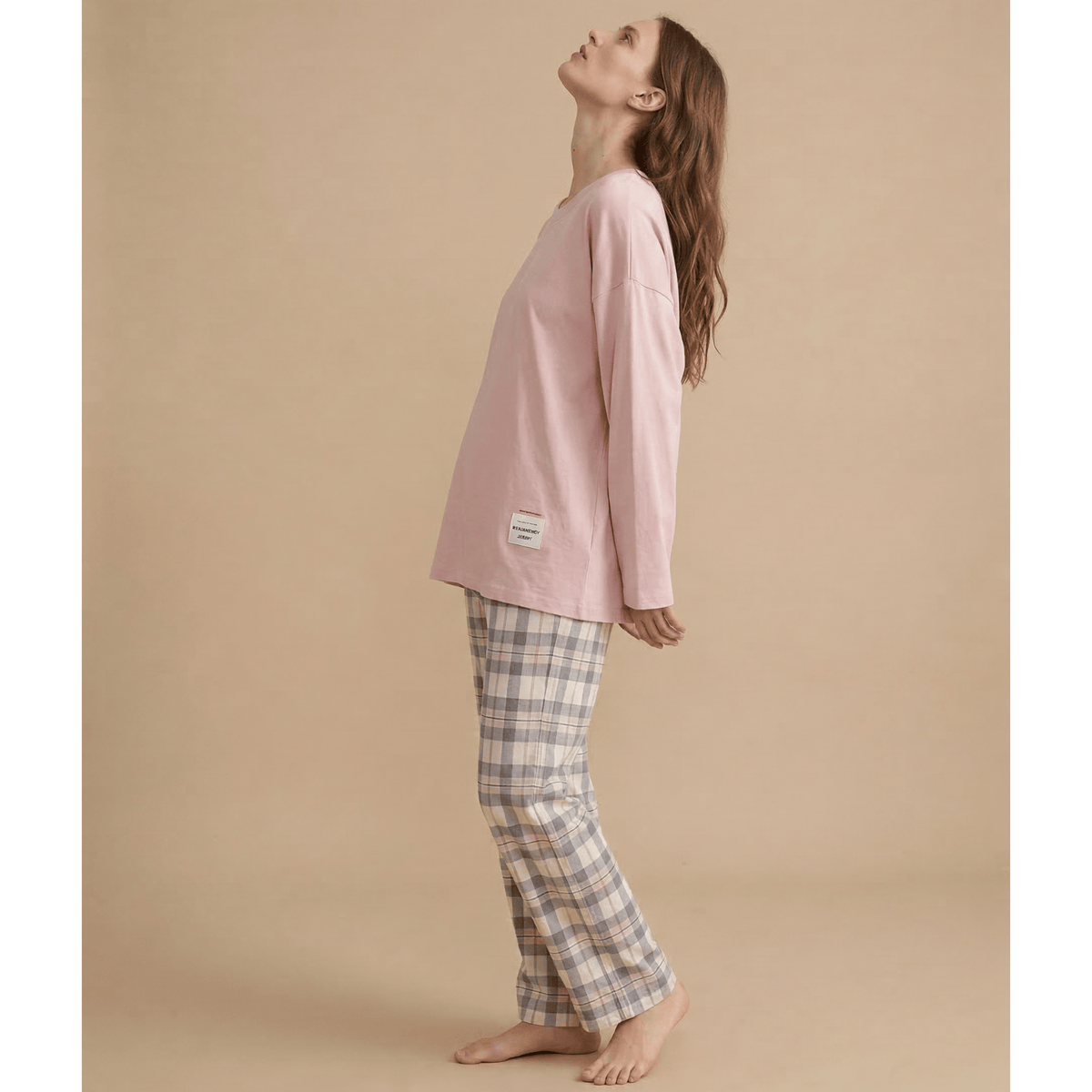 Ensemble pyjama femme oversize : Confort absolu & style irrésistible