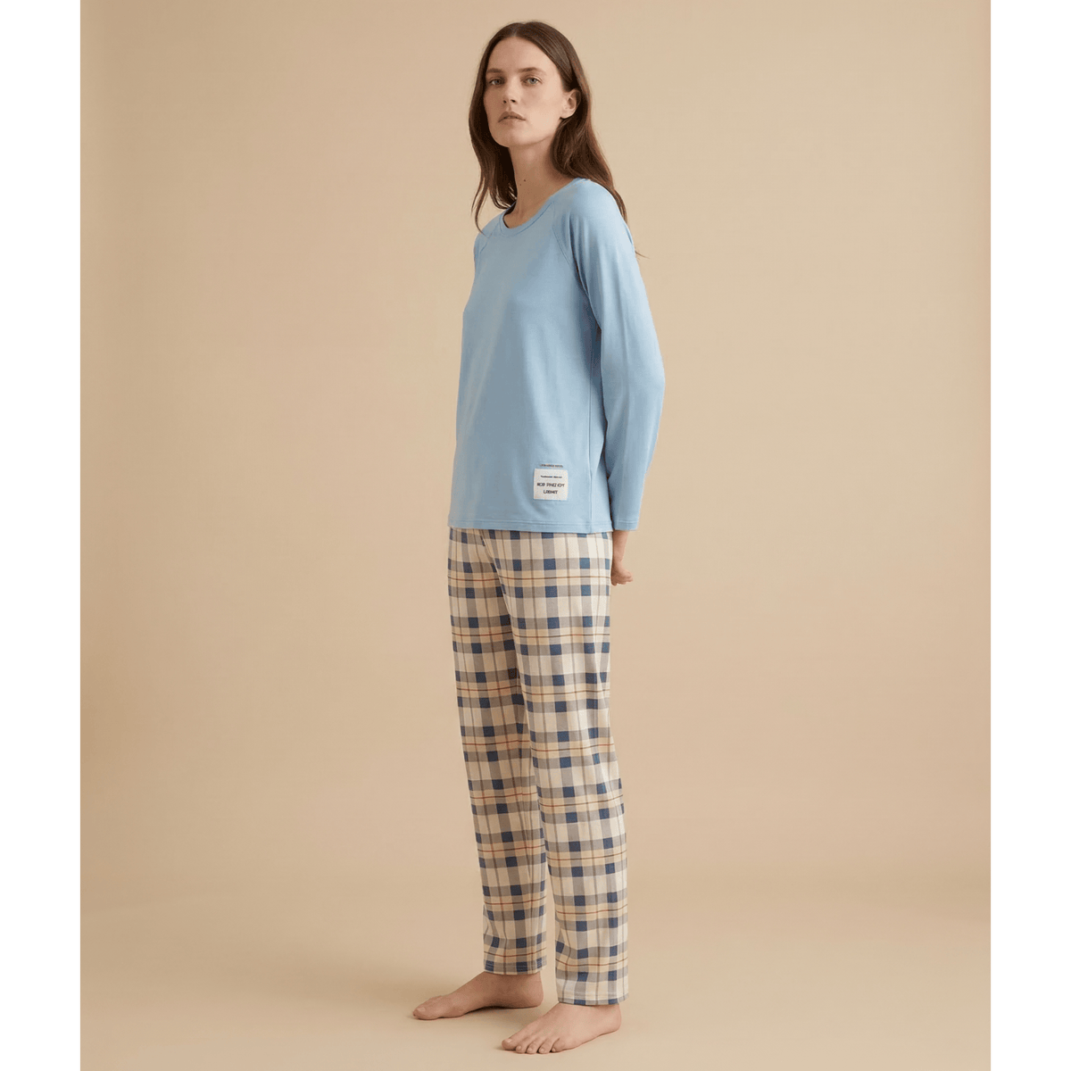 Ensemble pyjama femme oversize : Confort absolu & style irrésistible