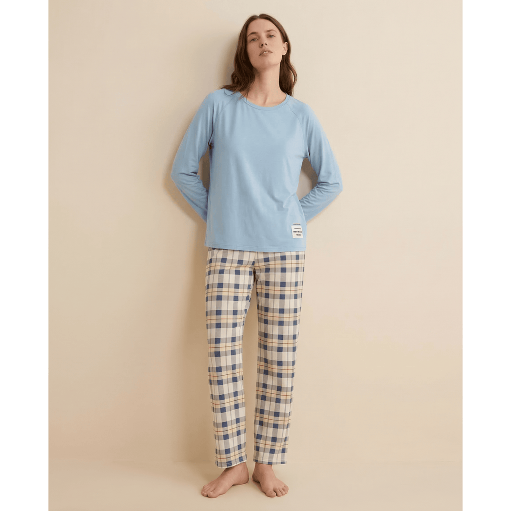 Ensemble pyjama femme oversize : Confort absolu & style irrésistible