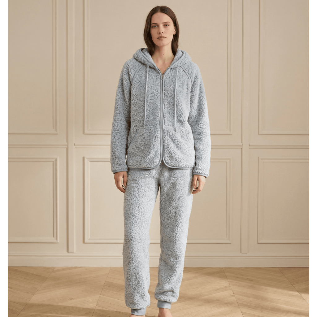 Ensemble pyjamas polaire femme : Confort ultime & style irrésistible