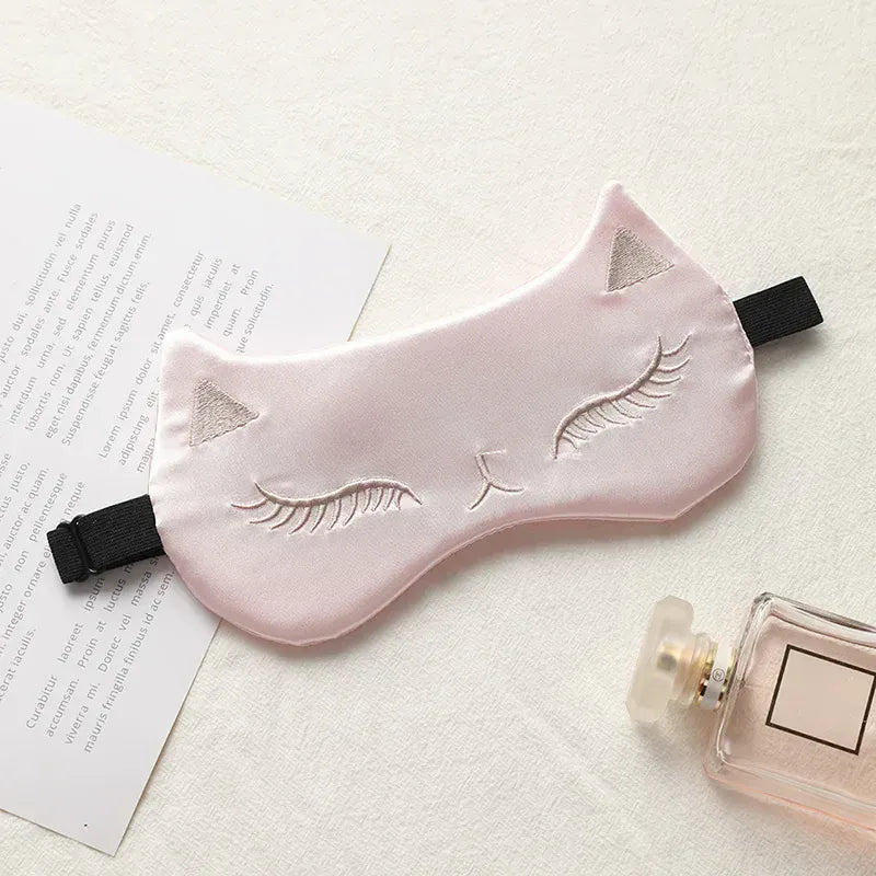Masque de sommeil rose pale – Plongez dans un rêve apaisant