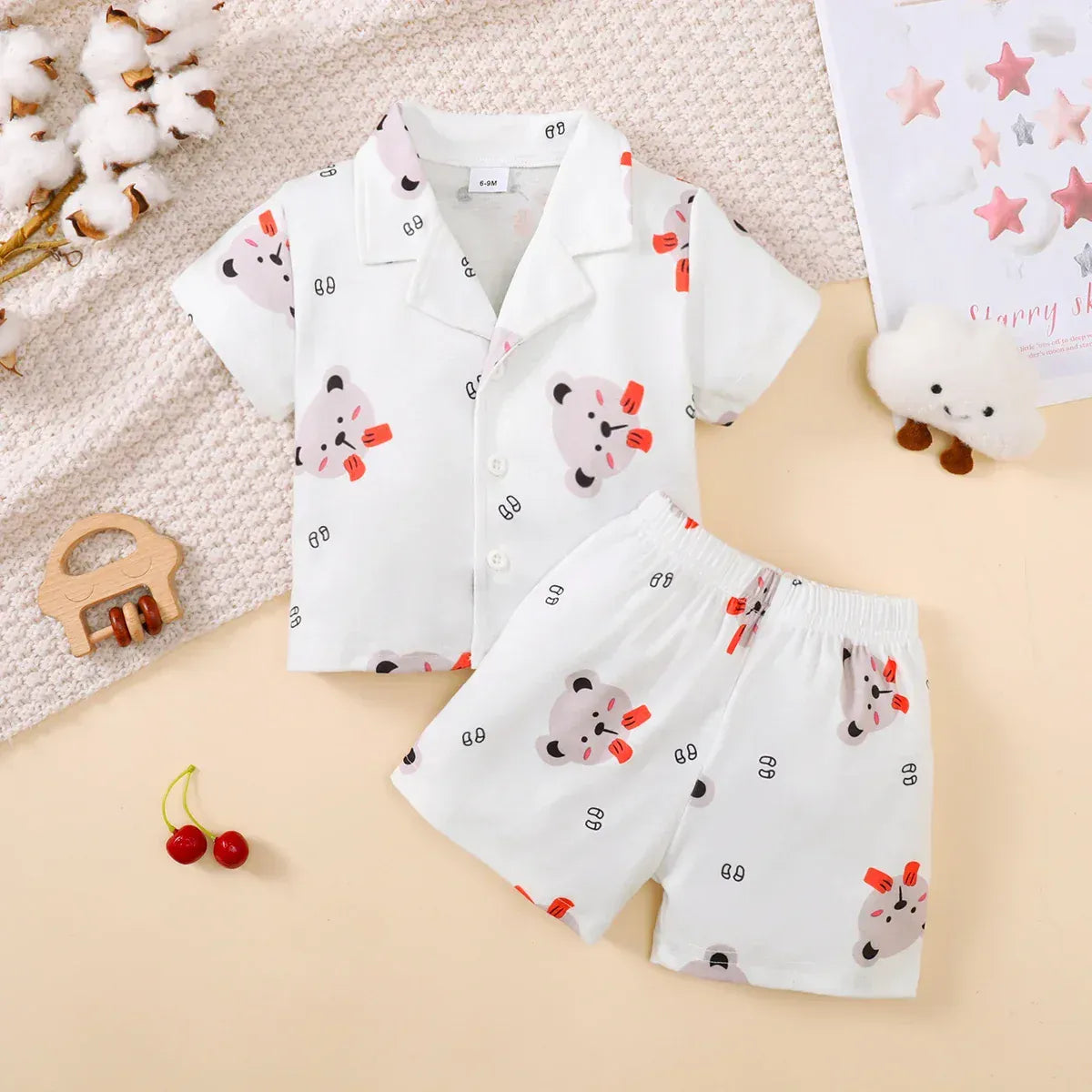 Pyjama bébé 2 pièces – Confort & Style pour de Doux Rêves
