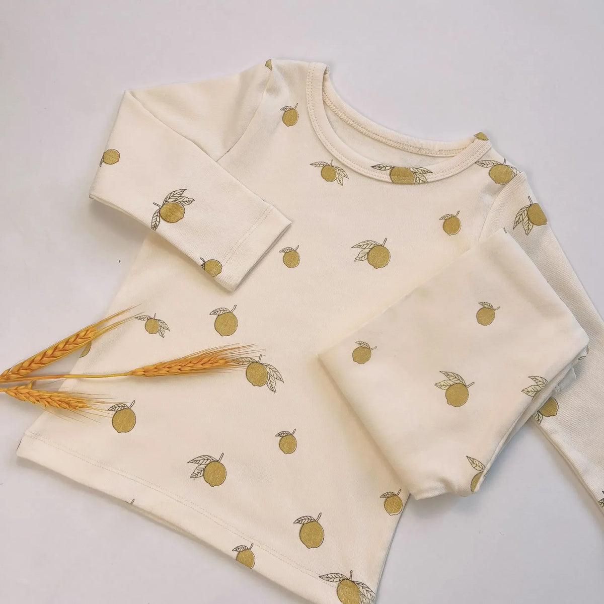 Pyjama en coton bébé : douceur ultime pour des nuits sereines