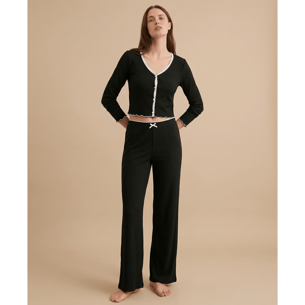 Pyjama femme à manche longue – Confort absolu pour des nuits douces