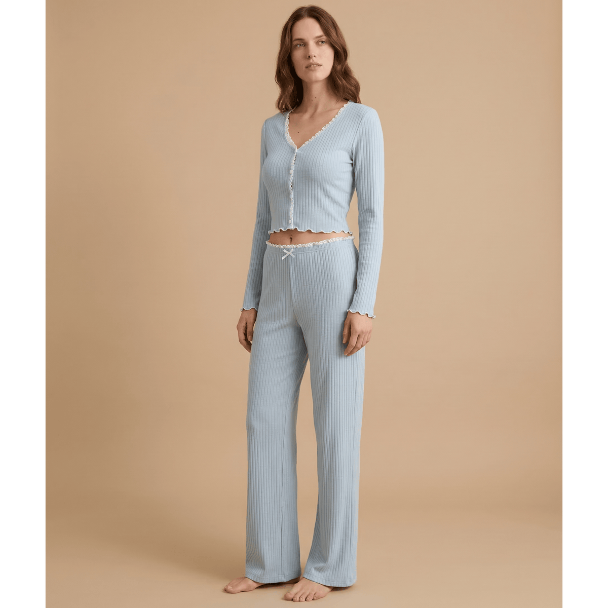 Pyjama femme à manche longue – Confort absolu pour des nuits douces