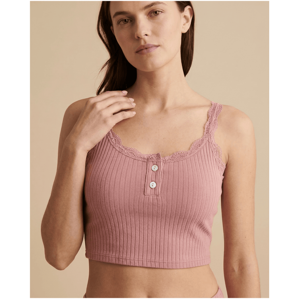 Pyjama femme dentelle en coton – Confort et élégance à découvrir