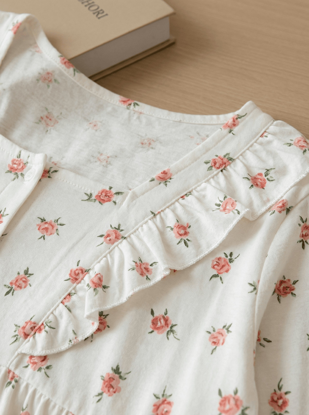 Pyjama femme fleurs : Découvrez l'élégance et le confort irrésistibles