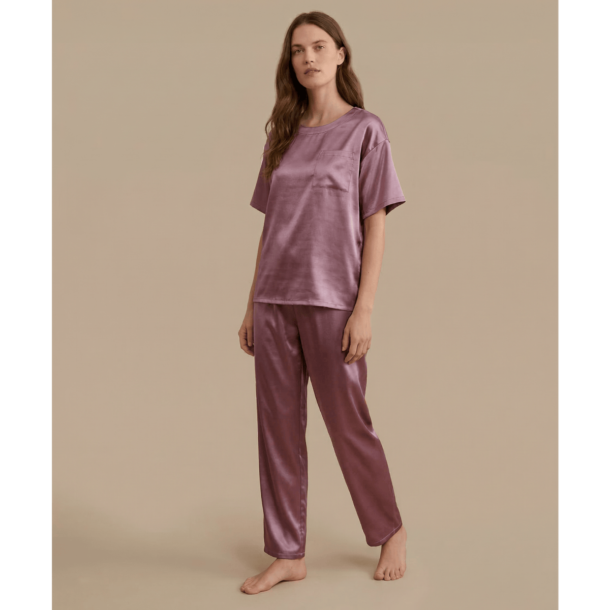 Pyjama femme satin brillant – Découvrez l'élégance et le confort irrésistible