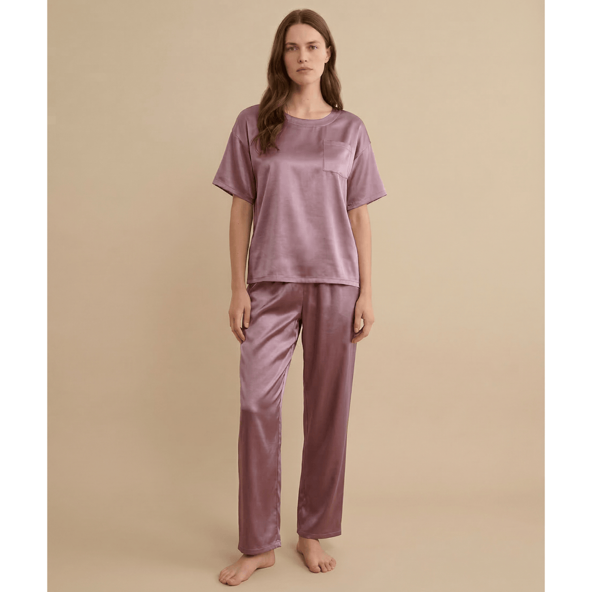 Pyjama femme satin brillant – Découvrez l'élégance et le confort irrésistible