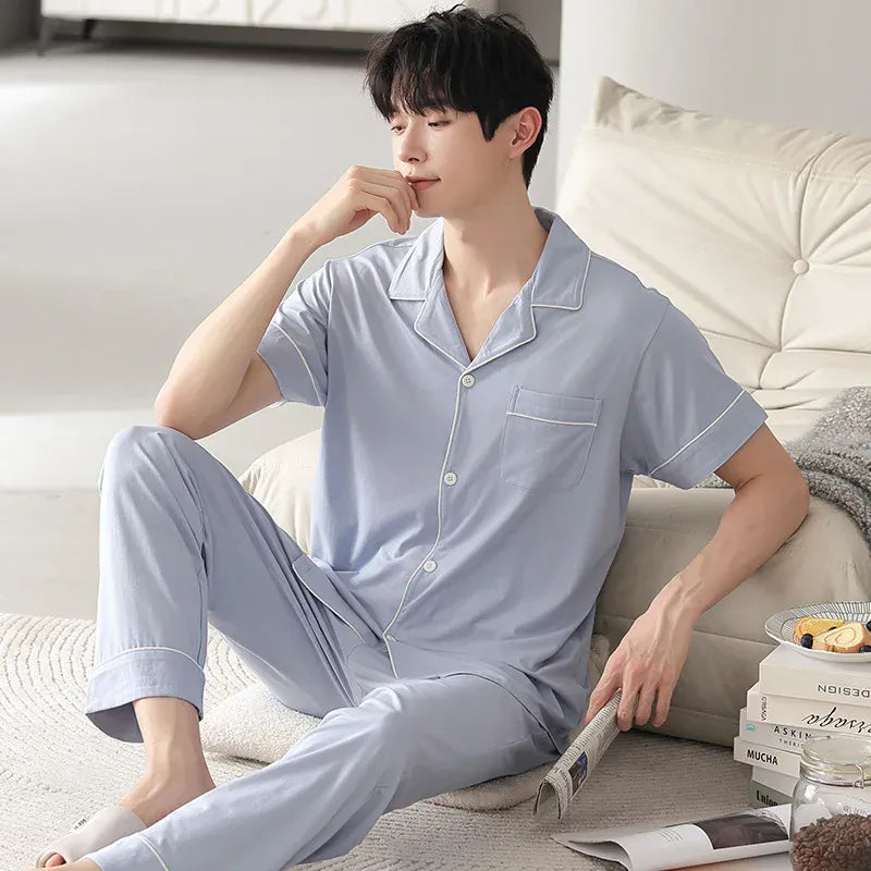 Pyjama homme en satin doux – Confort luxe pour des nuits irrésistibles