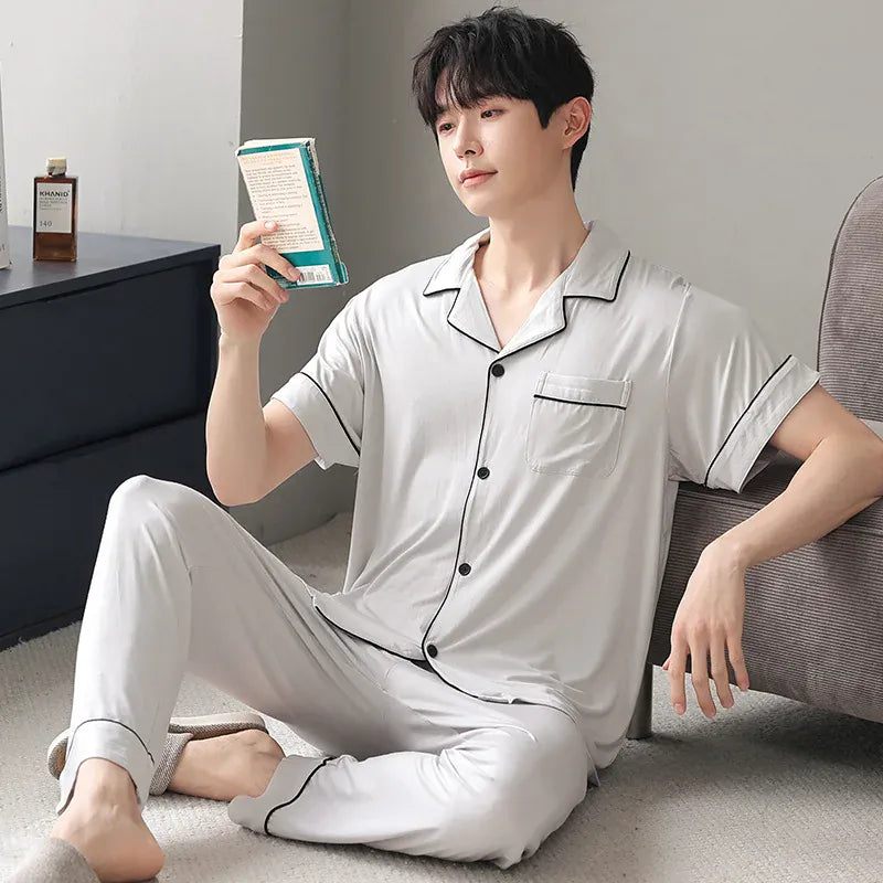 Pyjama homme en satin doux – Confort luxe pour des nuits irrésistibles