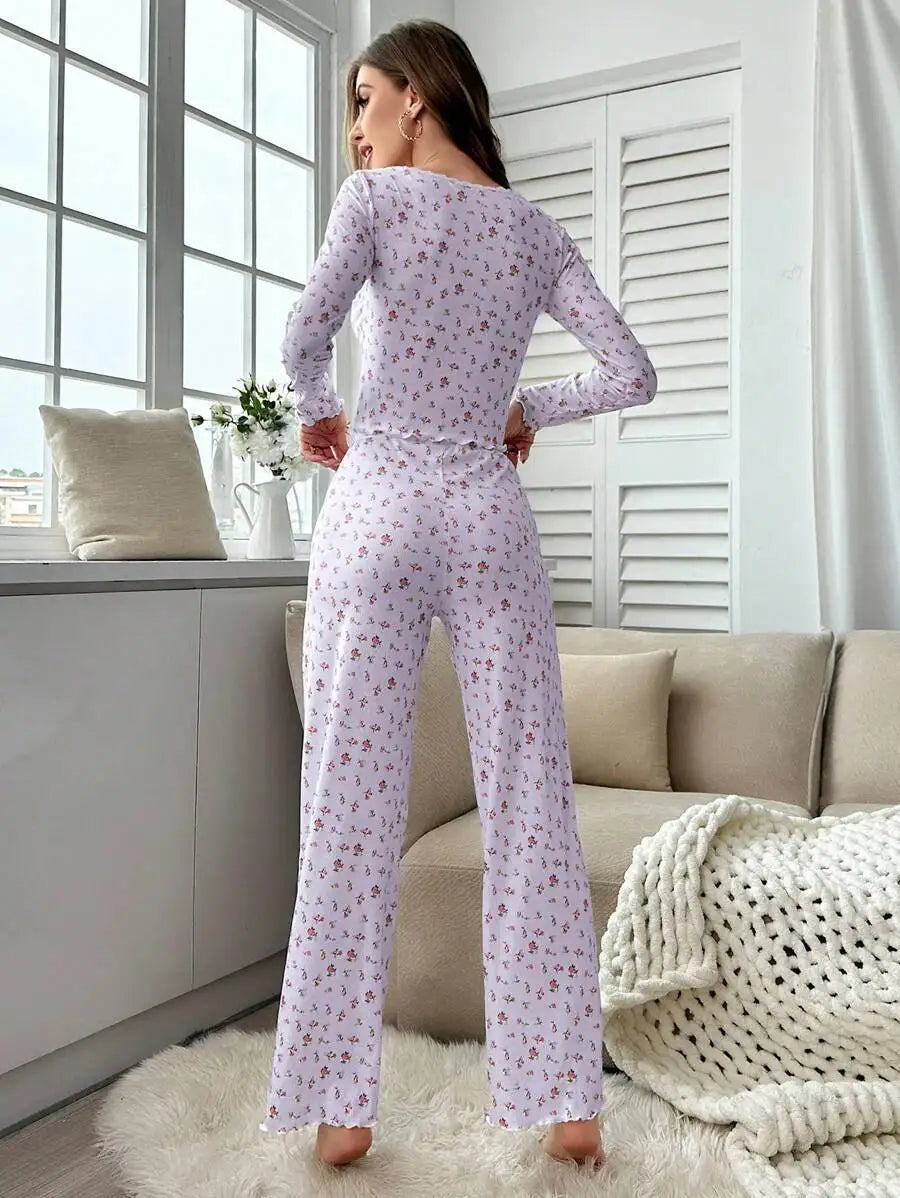 Pyjama manche longue à fleur : confort unique et style élégant
