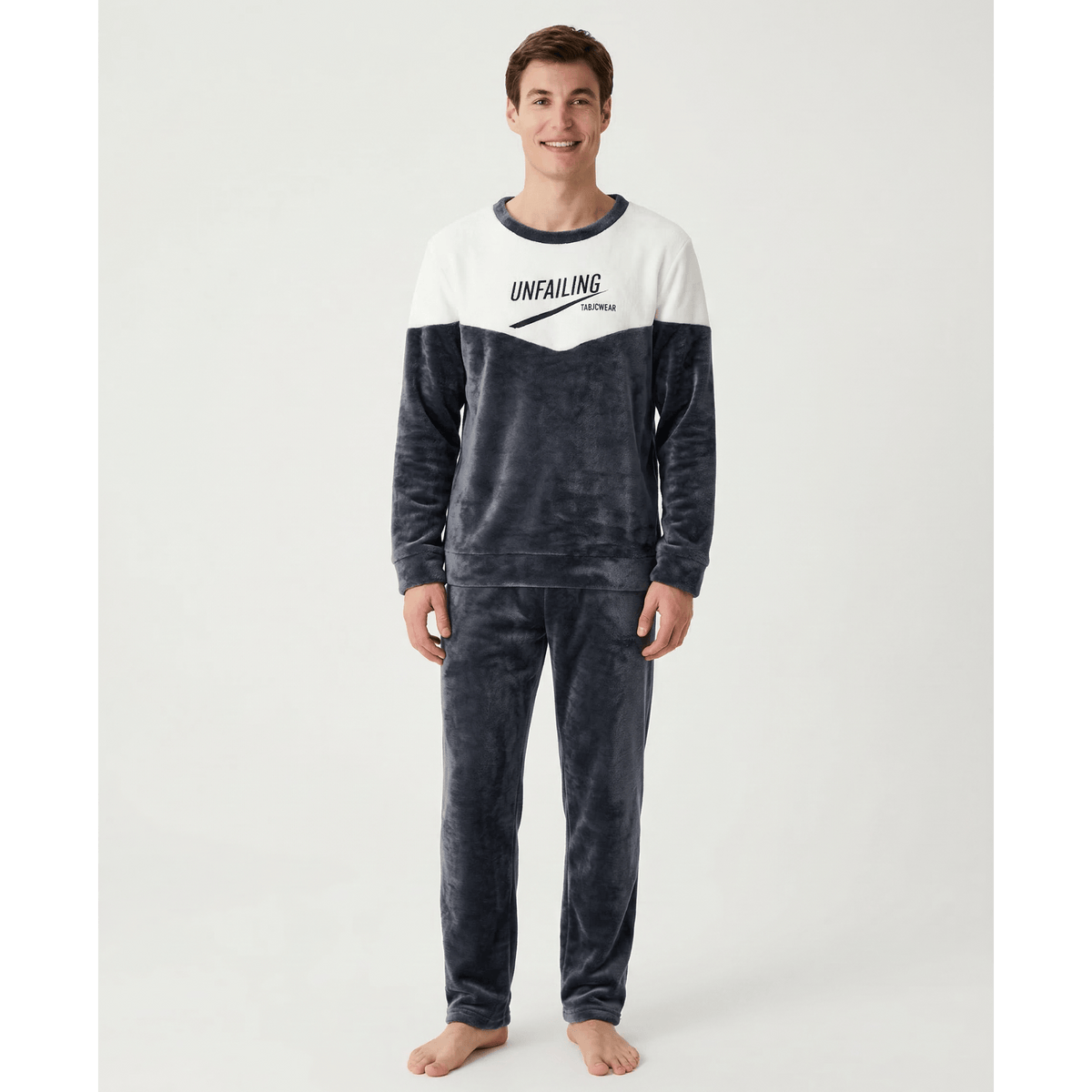 Pyjama polaire homme : Confort ultime pour des nuits douillettes