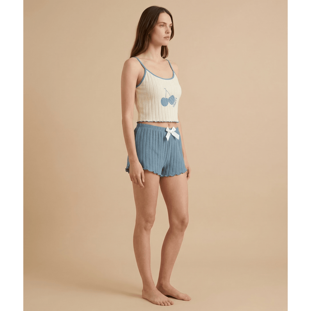 Pyjama short femme cerise à bretelle – Confort et style irrésistibles