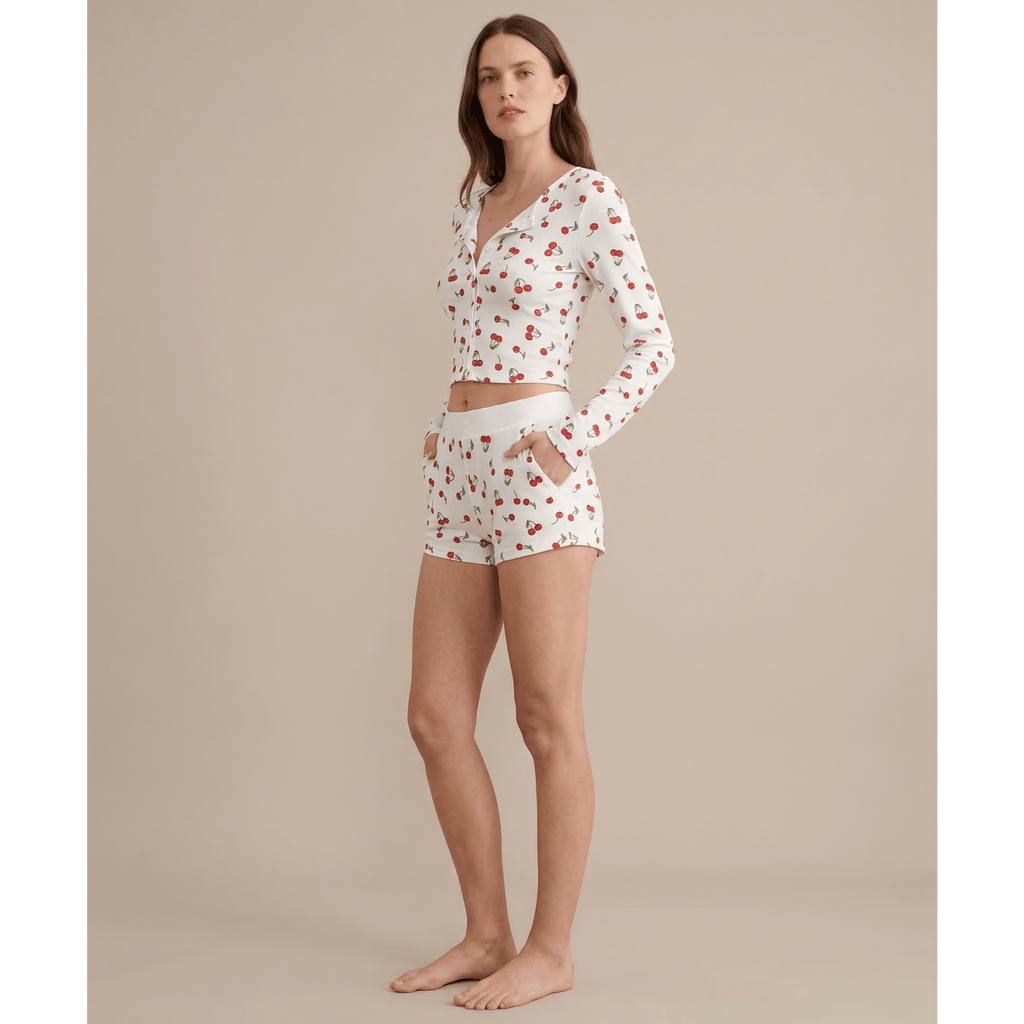 Pyjama short femme cerise – Confort et style irrésistibles à découvrir
