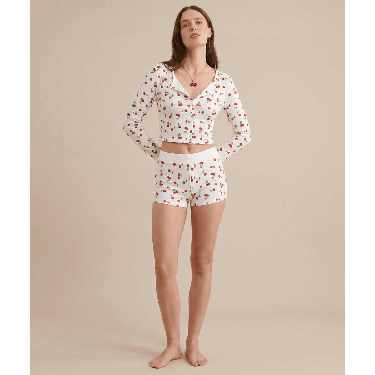 Pyjama short femme cerise – Confort et style irrésistibles à découvrir
