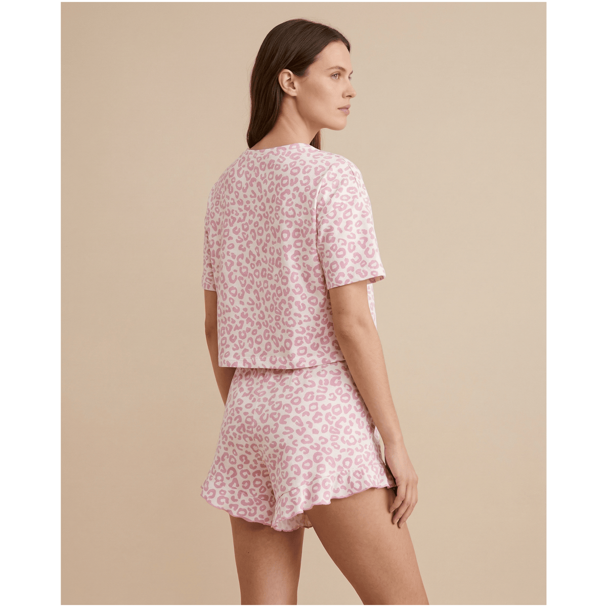 Pyjama short femme leopard rose : Style audacieux et confort ultime