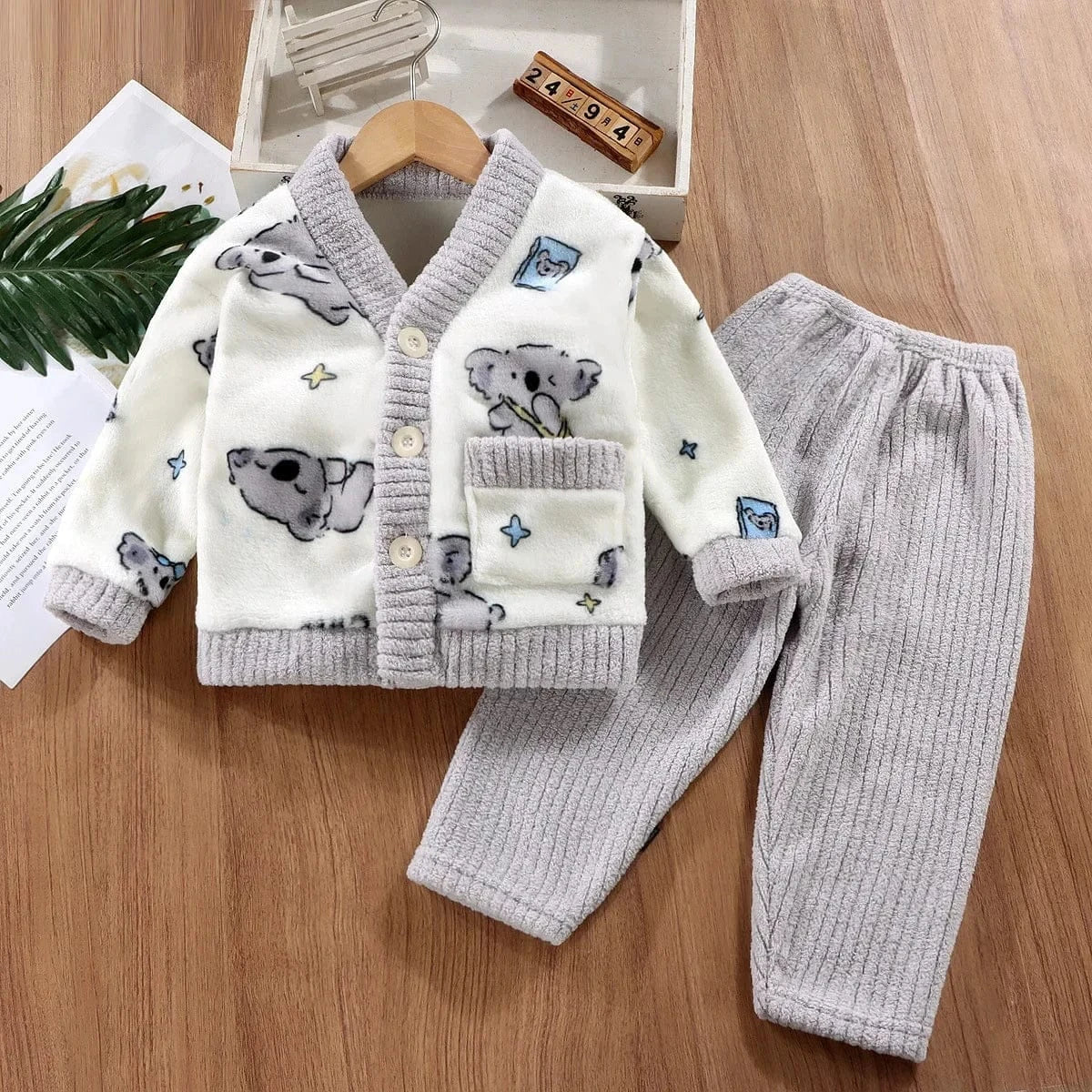 Pyjama velours enfant : Confort doux et style irrésistible à découvrir