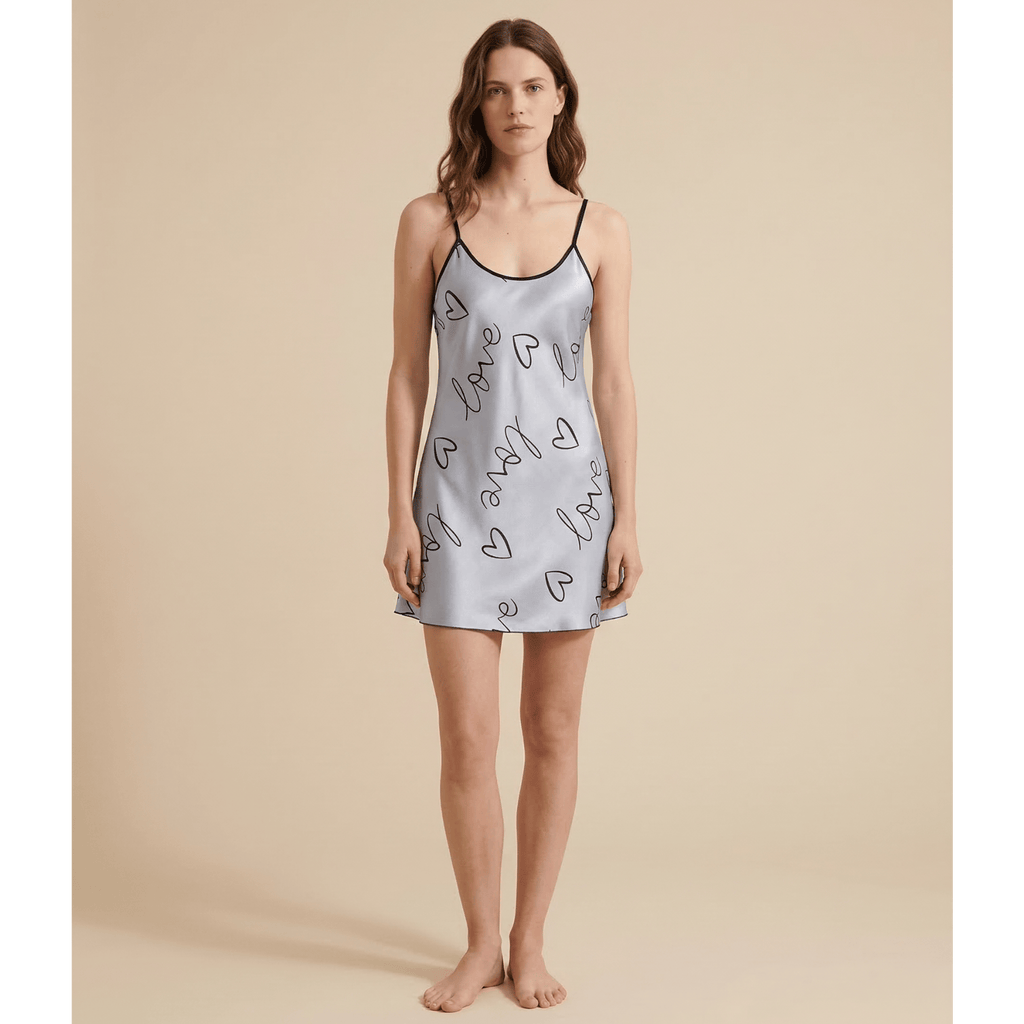 Robe de pyjama femme en satin – Élégance et confort irrésistibles
