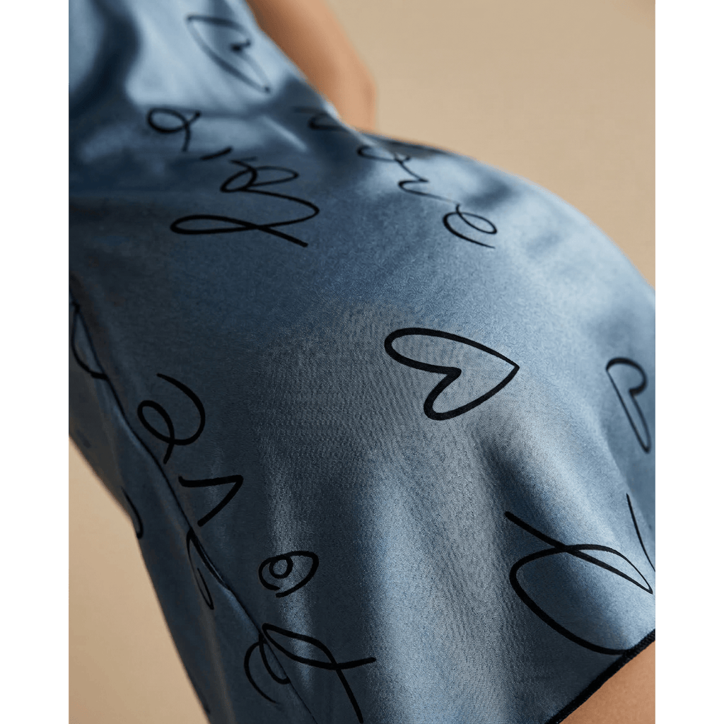 Robe de pyjama femme en satin – Élégance et confort irrésistibles